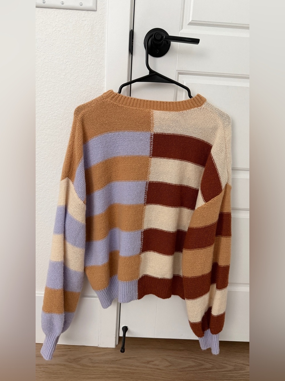 So Me Multi Colored Striped Womens Crew Neck Sweater L - Picture 5 of 5
